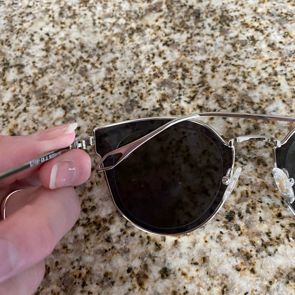 super cute reflective sunglasses - Picture 6 of 10
